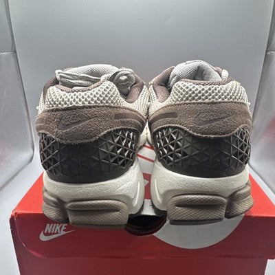 Size 10- Nike Air Zoom Vomero 5 Mink Brown Brand New ! Great For Fall !!