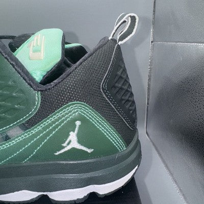 Size 12- - Jordan CP3.VI AE Green Glow Very Rare!