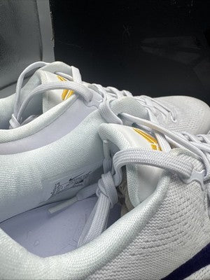 Size 7.5 - Nike Kobe 8 Protro Lakers Home