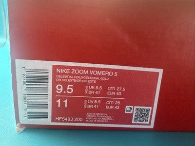Nike Zoom Vomero 5 Mens Size 9.5 Gold Yellow Brand New !