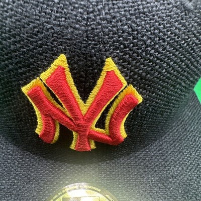 New York Yankees 59/fifty New Era Hat Size 7 1/2 Brand New ! Retails For $49.99!