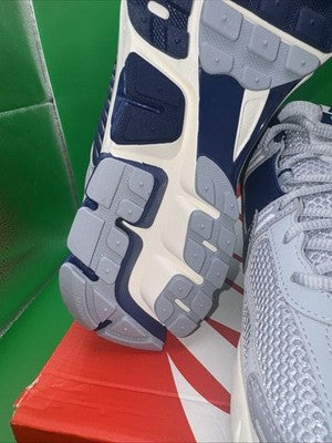 Size 10.5 - Nike Air Zoom Vomero 5 Yankees