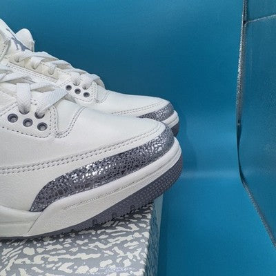 Jordan 3 Women’s “ sail Metallic Silver “ Size 10 Brand New !