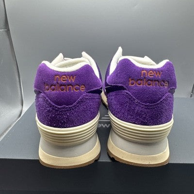 Size 6.5 -Women’s New Balance 574 Concord Grape Brand New !