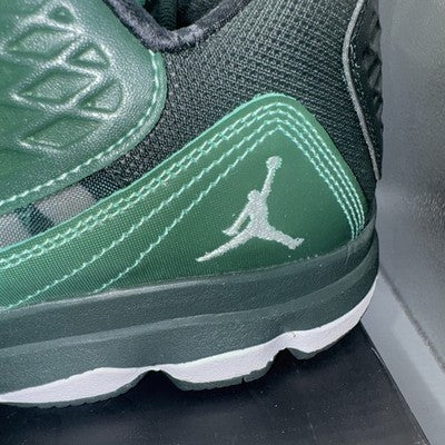 Size 12- - Jordan CP3.VI AE Green Glow Very Rare!