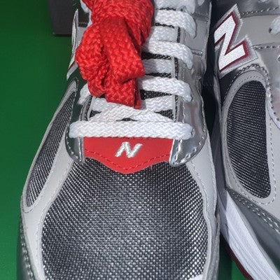 NEW BALANCE 2002R “ TINSEL” Men’s Size 10.5 Brand New Great Christmas Shoe!!