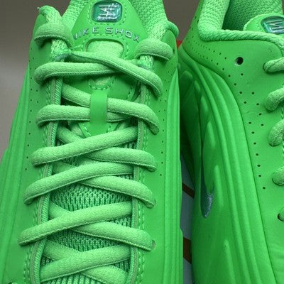 Size 7- Nike Shox R4 Green Strike W Brand New !