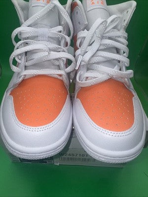 Men’s Jordan 1 “ Take 2” Men’s Size 7.5 Women’s Size 9 Worn Once !!