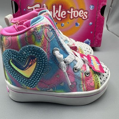 Twinkle Toes by Sketchers Toddler Size 6 Brand New ! Lights Up When You Walk !!!