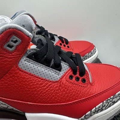 Size 5 - Air Jordan 3 Retro SE Unite - CHI Exclusive