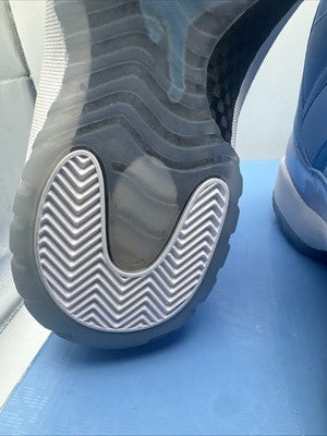 Size 10.5 - Air Jordan 11 Retro Pantone
