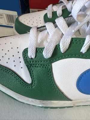 Size 4.5 (GS) - Nike Dunk Low Malachite Very Clean ..ladies Size 6