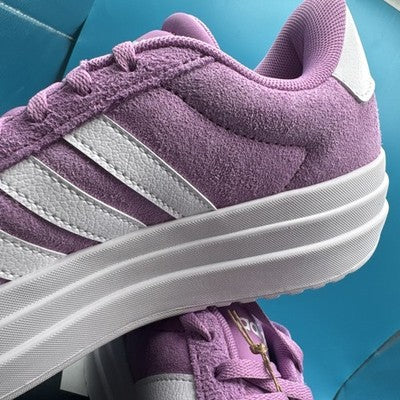 Women’s Size 9- Adidas  bold platform sneaker Brand New Retails For $110