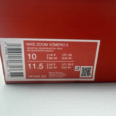 Nike Zoom Vomero 5 Mens Size  10 Gold Yellow Brand New !