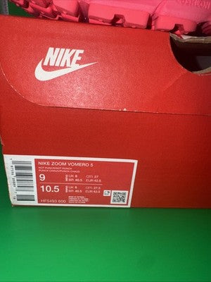 Size 9 - Nike Air Zoom Vomero 5 Hot Punch