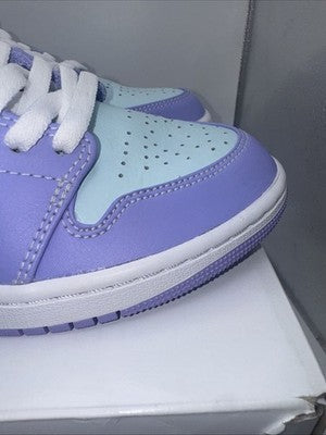 Size 7.5-Air Jordan 1 Mid Purple Pulse Worn Once Super Clean !