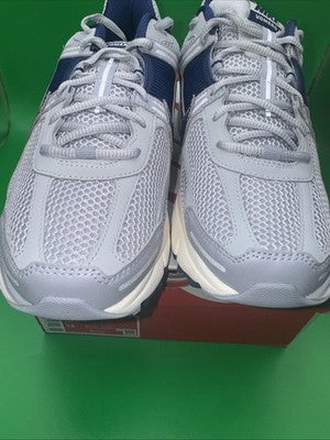 Size 10.5 - Nike Air Zoom Vomero 5 Yankees