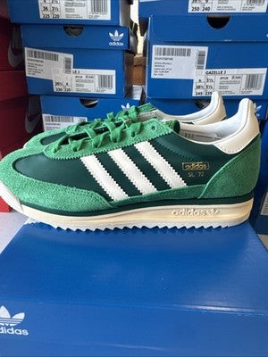 Size 5.5 adidas SL72 RS Collegiate Green Brand New !