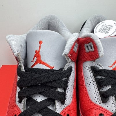 Size 5 - Air Jordan 3 Retro SE Unite - CHI Exclusive