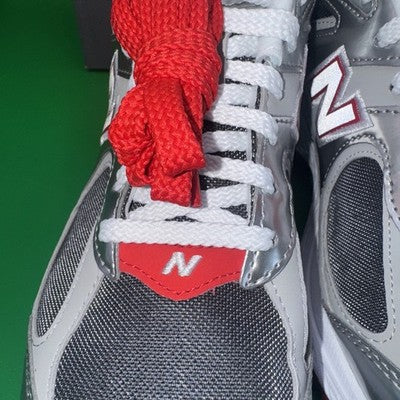 NEW BALANCE 2002R “ TINSEL” Men’s Size 10.5 Brand New Great Christmas Shoe!!