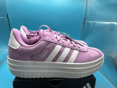 Women’s Size  8-Adidas  bold platform sneaker Brand New Retails For $110