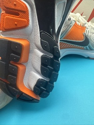 Nike ZOOM VOMERO 5 Platinum/orange Men’s Size 12 Brand New!!!