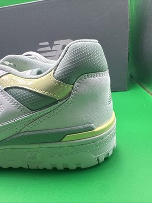 Women’s Size 10 - New Balance 550 Salt Marsh Limelight/white Brand New !