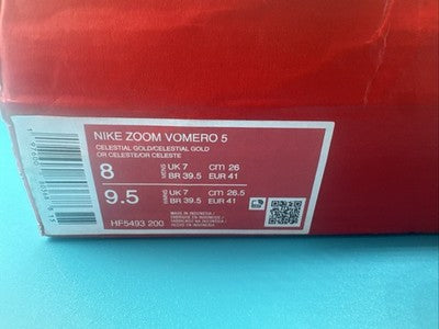 Nike Zoom Vomero 5 Mens Size 8 Gold Yellow Brand New !
