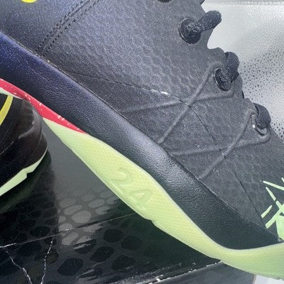 Size 11 - Nike Zoom Kobe Venomenon 4 Glow In The Dark