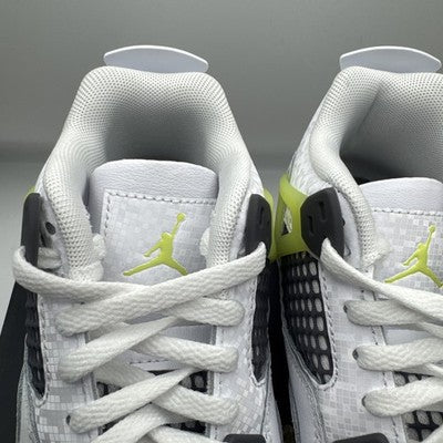 Air Jordan 4 Grade School “ Light Lemmon Twist” Women’s Size 2 Brand New!