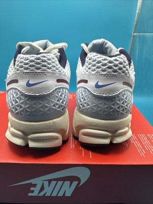 WOMENS NIKE ZOOM VOMERO 5_BLUE TINT/PURPLE INK-COCONUT FV8111-451-SIZE 6