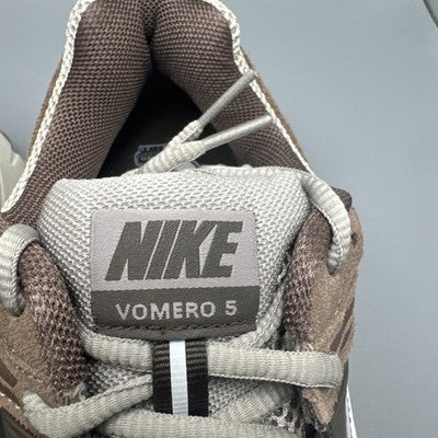 Size 10- Nike Air Zoom Vomero 5 Mink Brown Brand New ! Great For Fall !!