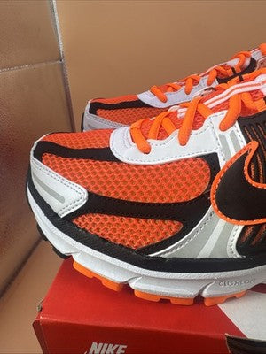 Size 12- Nike Air Zoom Vomero 5 Total Orange Brand New !