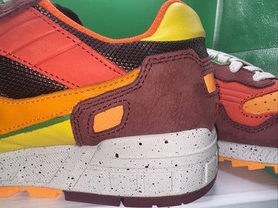 Mens Size 10-Saucony Shadow 5000 Fall Foliage Brand New Perfect For Fall !!!!