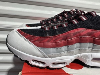 Size 9 - Nike Air Max 95 Yardrunners Pack - Morehouse