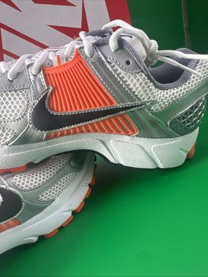 Nike Air Zoom Vomero 5 Mens Size 12 Platinum Tint Safety Orange Brand New!