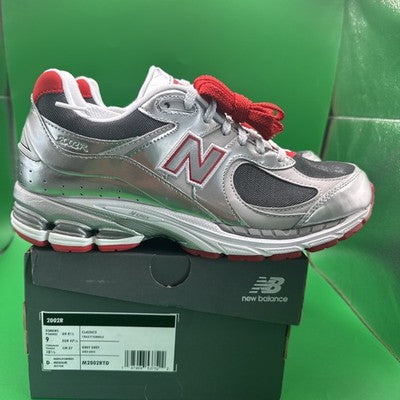 NEW BALANCE 2002R “ TINSEL” Men’s Size 9 Brand New Great Christmas Shoe!!
