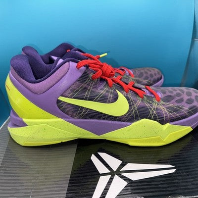 Size 11.5 - Nike Zoom Kobe 7 Supreme Christmas