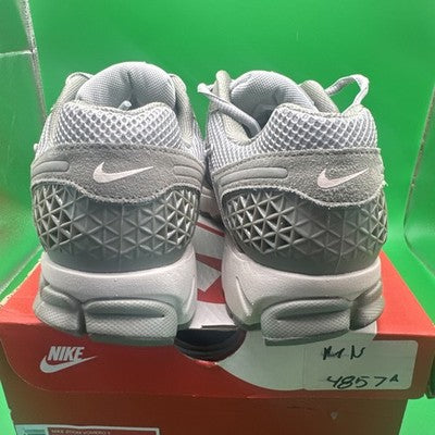 Men's Nike Zoom Vomero 5 Dark Stucco/Phantom Size 8 Brand New !