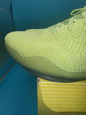 Size 10.5 - Nike Kobe 11 Elite 4KB Low Ghost of Christmas Past