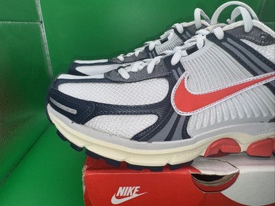 Size 10- Nike Air Zoom Vomero 5 USA