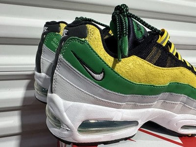 Men’s Size 10- Nike Air Max 95 Yardrunners Pack Norfolk  Brand New !