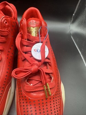 Kobe Liquid Gold “Reds” Men’s Size  11.5