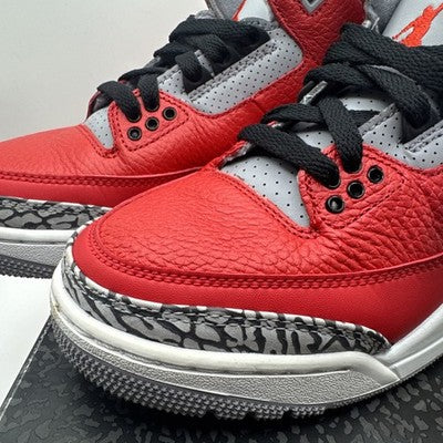 Size 5 - Air Jordan 3 Retro SE Unite - CHI Exclusive