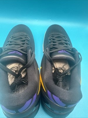 KOBE BRYANT VIII PROTRO Lakers Home Size 7 Brand New !