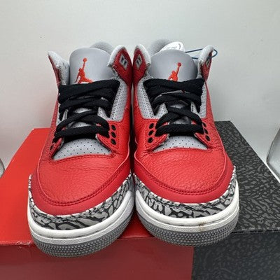 Size 5 - Air Jordan 3 Retro SE Unite - CHI Exclusive