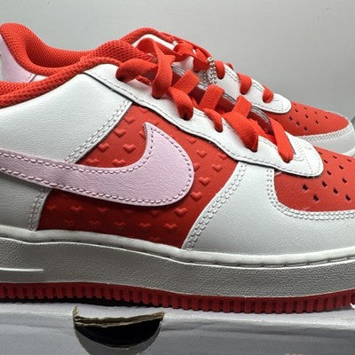 Air Force 1 Valentines 2025 Ladies Size 8 Brand New !