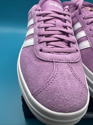 Women’s Size 6- Adidas  bold platform sneaker Brand New Retails For $110