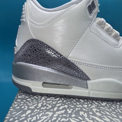 Jordan 3 Women’s “ sail Metallic Silver “ Size 10 Brand New !