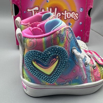 Twinkle Toes by Sketchers Toddler Size 5 Brand New ! Lights Up When You Walk !!!